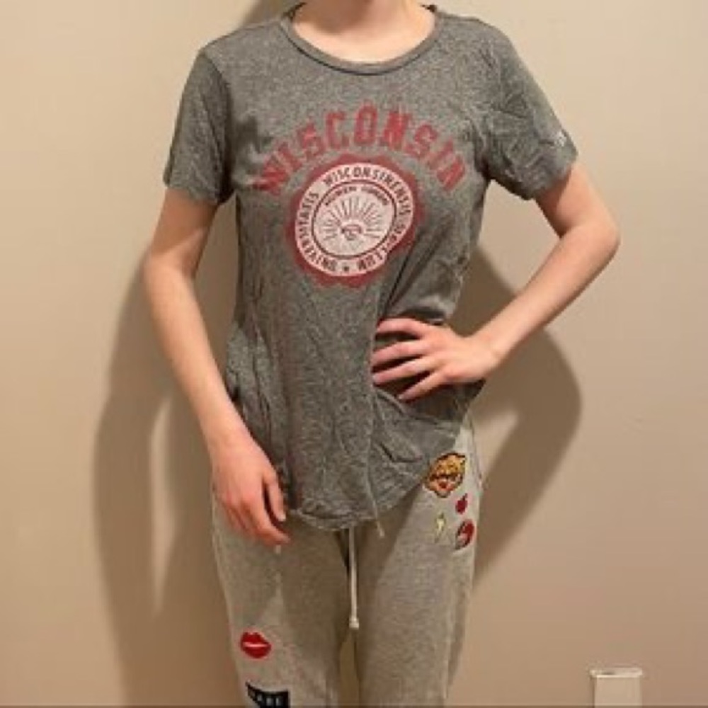 Woman’s Wisconsin tee